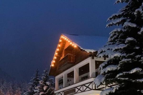 hotel-img